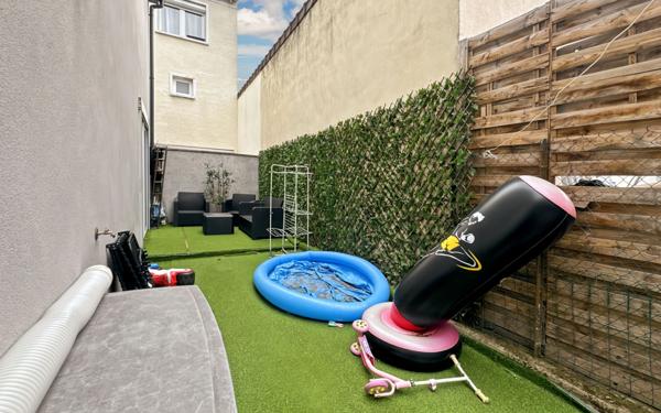 Maison à vendre    5 pièces • 90 m2 Bondy
