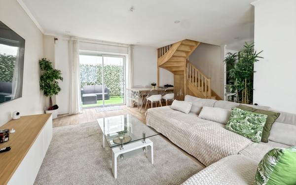Maison à vendre    5 pièces • 90 m2 Bondy