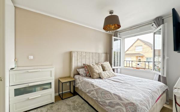 Maison à vendre    5 pièces • 90 m2 Bondy