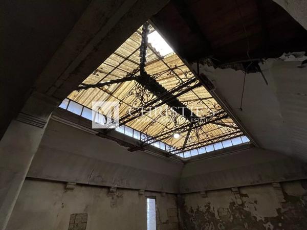 Bordeaux centre historique : Plateau brut à aménager