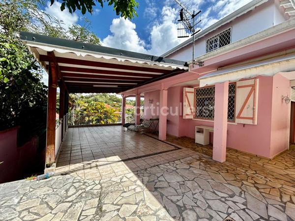 Location Appartement103,75 m² - 4 Pièces - LE GOSIER (97190)