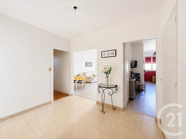Appartement F3 à vendre  4 pièces - 90,90 m 2   CHOLET  - 49