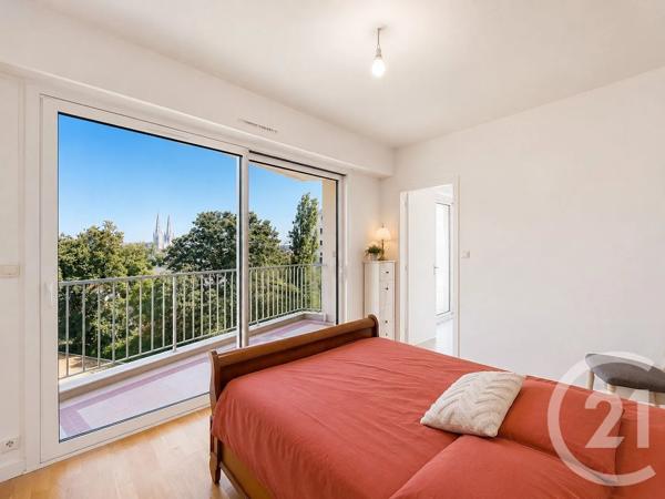 Appartement F3 à vendre  4 pièces - 90,90 m 2   CHOLET  - 49