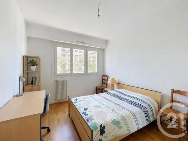Appartement F3 à vendre  4 pièces - 90,90 m 2   CHOLET  - 49