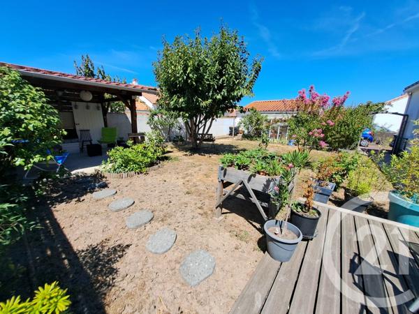 Maison à vendre  5 pièces - 115 m 2   ST SEBASTIEN SUR LOIRE  - 44