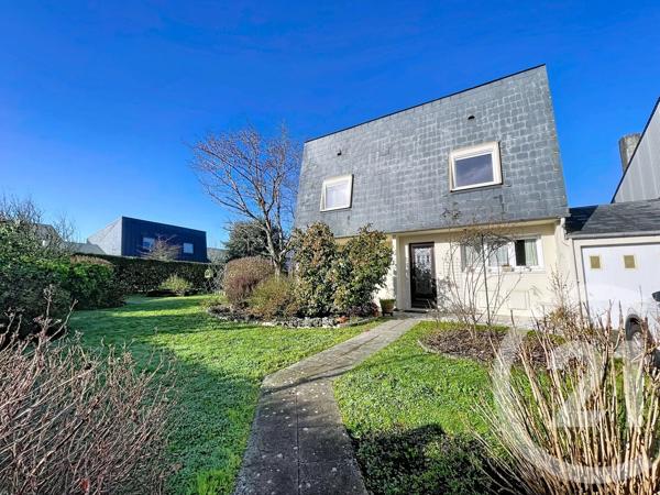 Maison à vendre  5 pièces - 115 m 2   ST SEBASTIEN SUR LOIRE  - 44