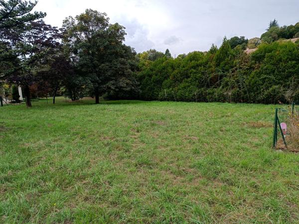 Terrain - 800 m²
