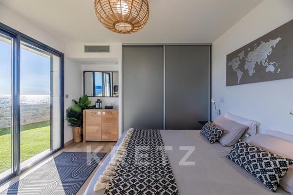 À San Martino di Lota, villa d'exception avec 4 chambres, 3 salles de bains, piscine chauffée, jardi