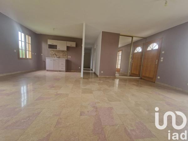 Pavillon 5 pièces de 84 m² à Moussey (10800)