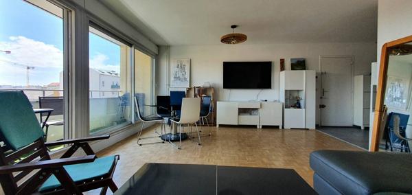 2 PIÈCES 65 M² VILLEURBANNE - T2 MEUBLE DE 65 M² + BALCON