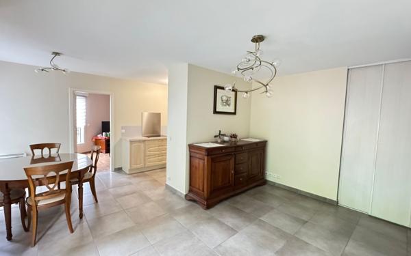 Appartement à vendre    3 pièces • 60 m2 Noisy-le-Grand