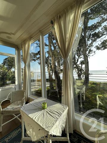 Maison à vendre  8 pièces - 225,70 m2 FOURAS - 17