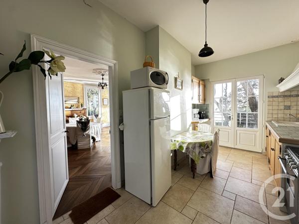 Maison à vendre  8 pièces - 225,70 m2 FOURAS - 17