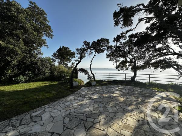 Maison à vendre  8 pièces - 225,70 m2 FOURAS - 17