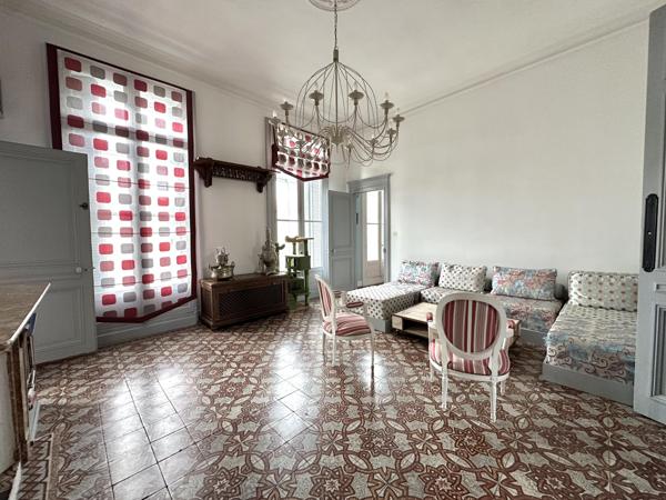 Vente / Appartement T6