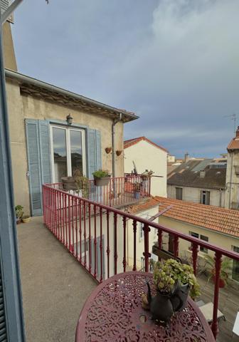 Vente / Appartement T6
