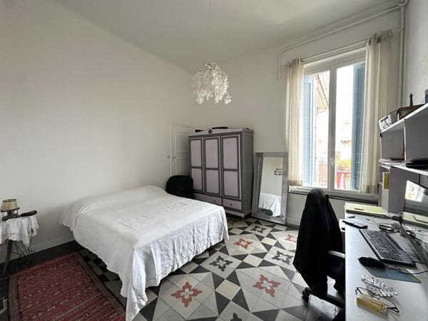 Vente / Appartement T6