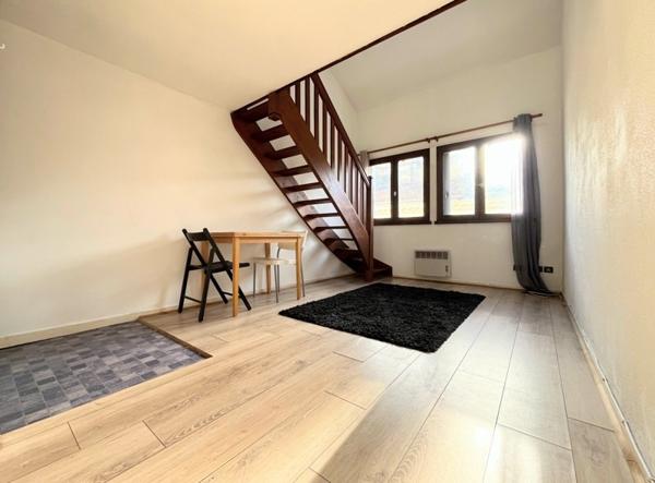 Appartement 130 000 € Bordeaux 2 p 30 m² DPE D