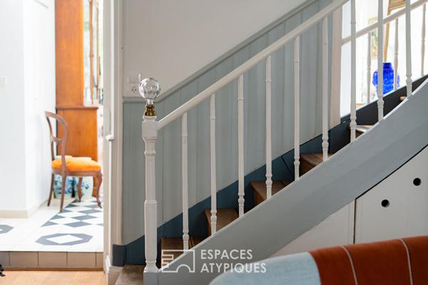 Maison bourgeoise et sa dépendance de charme subtilement rénovées