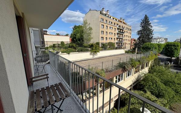 Appartement à louer    2 pièces •  Saint-Maur-des-Fossés