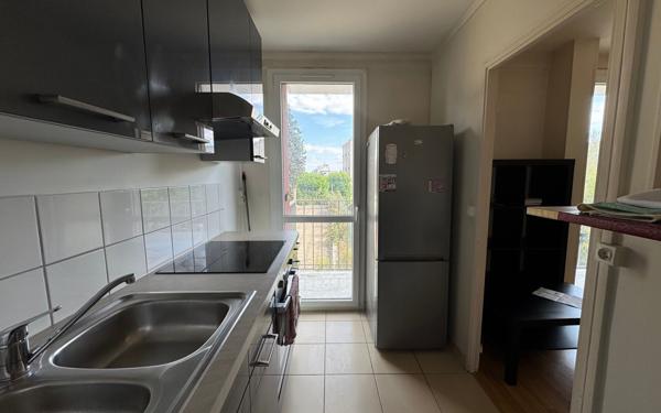 Appartement à louer    2 pièces •  Saint-Maur-des-Fossés