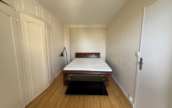 Appartement à louer    2 pièces •  Saint-Maur-des-Fossés