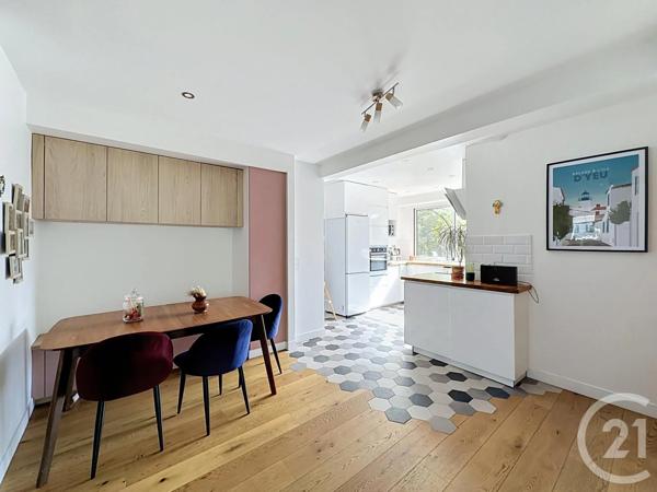 Appartement F5 à vendre  5 pièces - 115 m 2   CHATOU  - 78