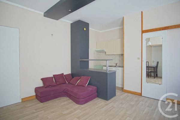 Appartement F2 à vendre  2 pièces - 32,29 m 2   CHOISY LE ROI  - 94