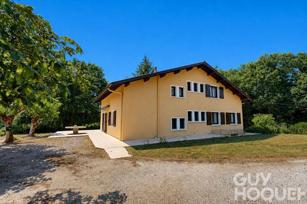 Spacieuse maison landaise de caractère sur 2,6 hectares proche Hagetmau