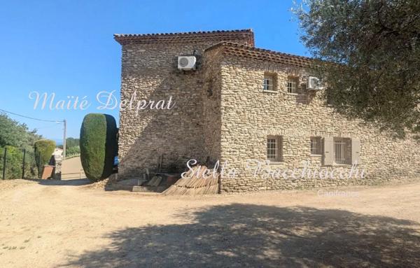 CHÂTEAUNEUF-DE-GADAGNE – PROPRIÉTÉ D’EXCEPTION AVEC GÎTES, PISCINE & VUE PANORAMIQUE (84)