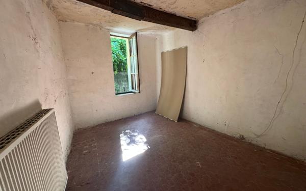 Appartement à vendre    4 pièces •  Moustiers-Sainte-Marie