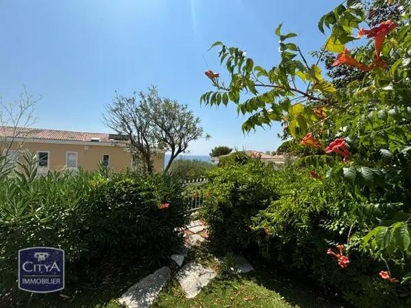 Appartement à vendre 3 pièces 90m² Sanary-sur-Mer (83110)