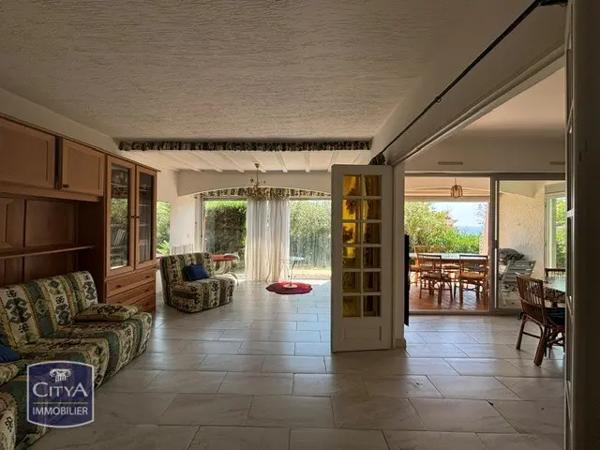 Appartement à vendre 3 pièces 90m² Sanary-sur-Mer (83110)