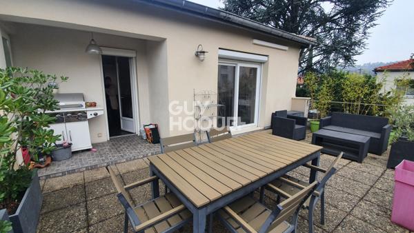 Maison familiale rénovée avec jardin & terrasse à Oullins