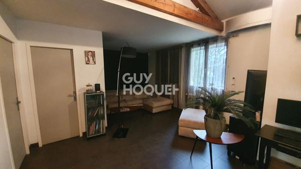 Maison familiale rénovée avec jardin & terrasse à Oullins