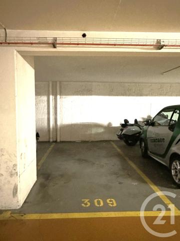 Parking à vendre  11 m2 PARIS - 75011