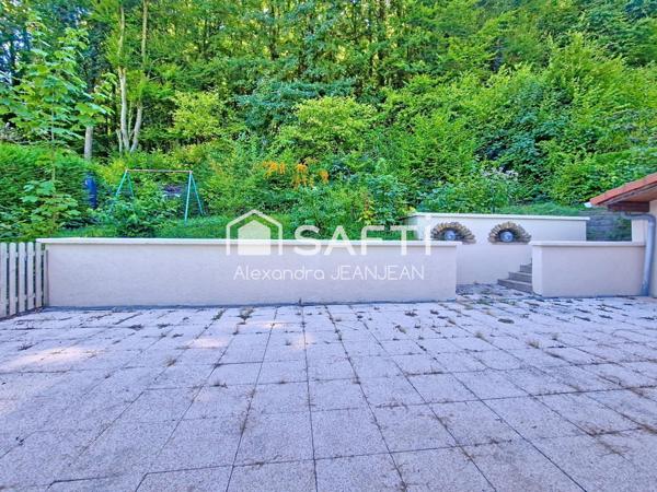 Maison individuelle en bordure de forêt