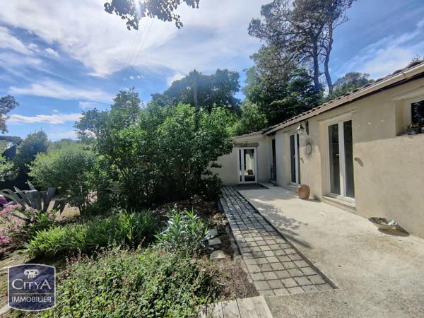 Maison à vendre 4 pièces 110.3m² Nîmes (30900)