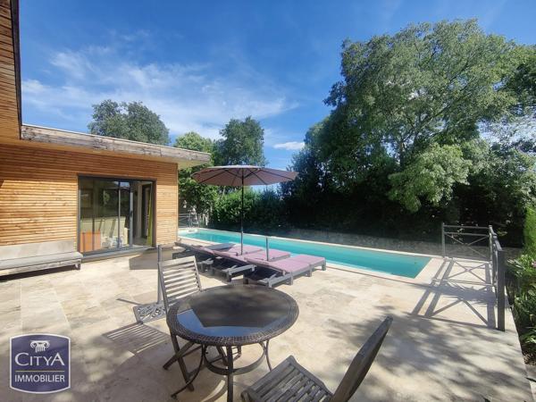 Maison à vendre 4 pièces 110.3m² Nîmes (30900)