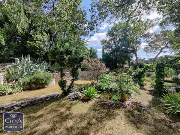 Maison à vendre 4 pièces 110.3m² Nîmes (30900)