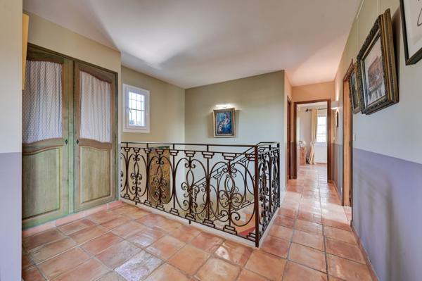 Vente Maison de luxe Aix-en-Provence 5 Pièces 240 m²