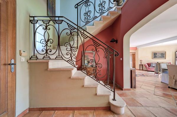 Vente Maison de luxe Aix-en-Provence 5 Pièces 240 m²