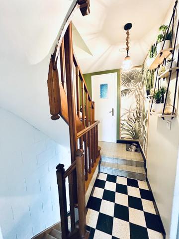 Maison semi individuelle 3 chambres, garage et jardin