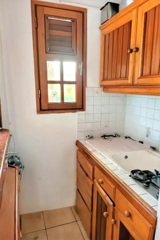 T2 de  30m2 carrez+ terrasse sur terrain de 167m2