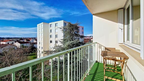 Appartement lumineux avec vue sur Parc ? Poitiers Ouest/ avenue de Nantes