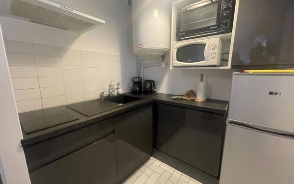 Appartement à louer    1 pièce • 23,53 m2 Bordeaux