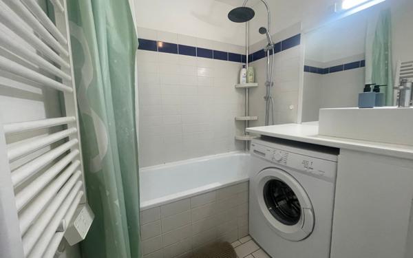 Appartement à louer    1 pièce • 23,53 m2 Bordeaux