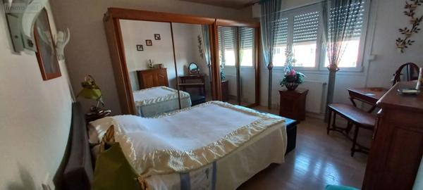 Achat - Maison | Maison de ville Cappelle-la-Grande 59180 4 pièces 80 m 2 271 m 2