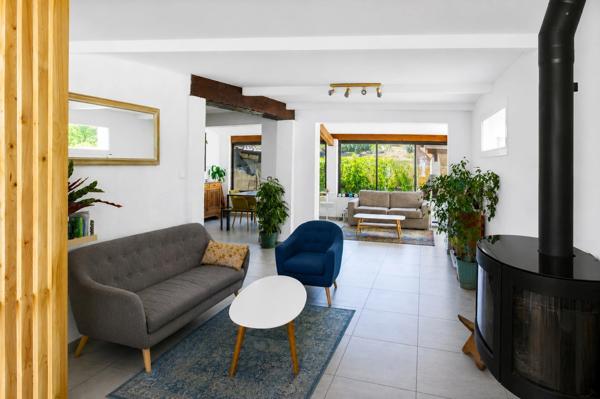 À vendre Maison T4 116m² avec terrasse et piscine aux PENNES MIRABEAU - Les Cadeneaux/Les Bouroumettes