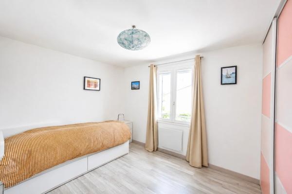 À vendre Maison T4 116m² avec terrasse et piscine aux PENNES MIRABEAU - Les Cadeneaux/Les Bouroumettes
